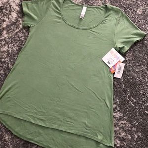 LuLaRoe Classic T